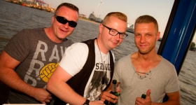 150822_sunset_boat_party_013
