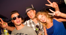 150822_sunset_boat_party_069