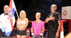 Susi Kentikian vs Nevenka Mikulic (30.07.2016)