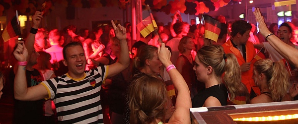 Schlagersahne WM Party 2014 Cafe Seeterrassen Hamburg